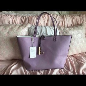 Lavender shoulder tote bag